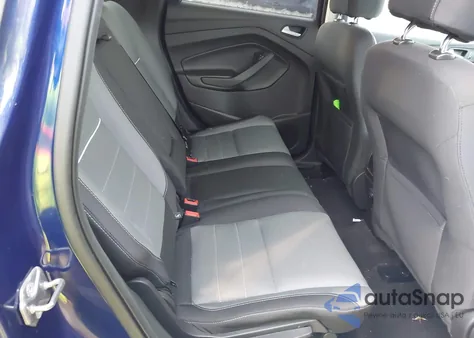 2015 Ford Escape Se z USA, uszkodzony, nr VIN 1FMCU9GX1FUC66391